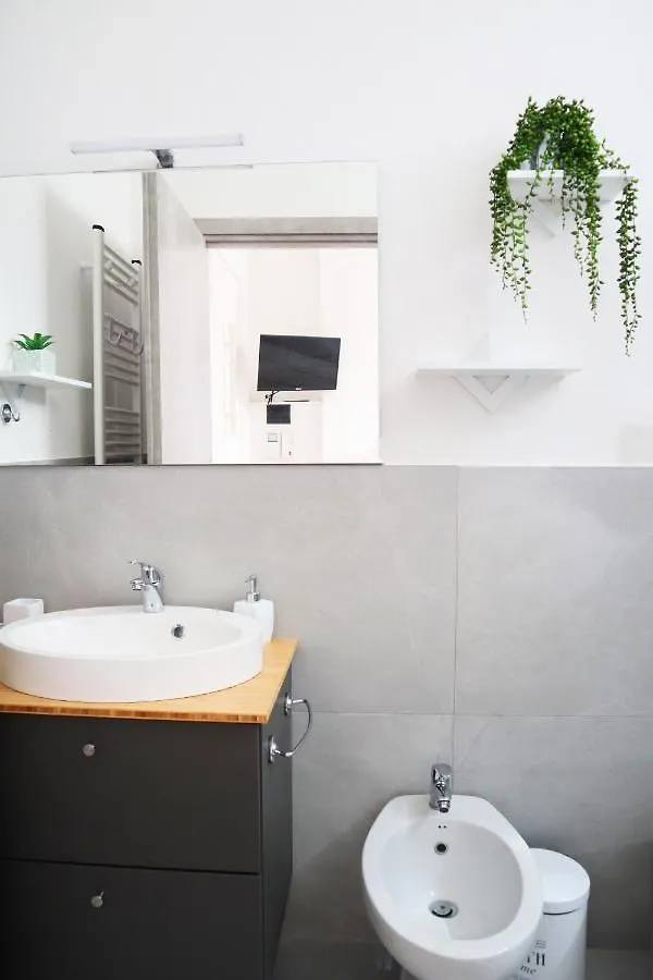 Cenisio Relax House Apartment Milan